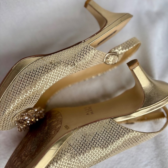 Alex Marie Marla Slingback Kitten Heels - Picture 4 of 11